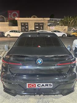 بي ام دبليو الفئة 7